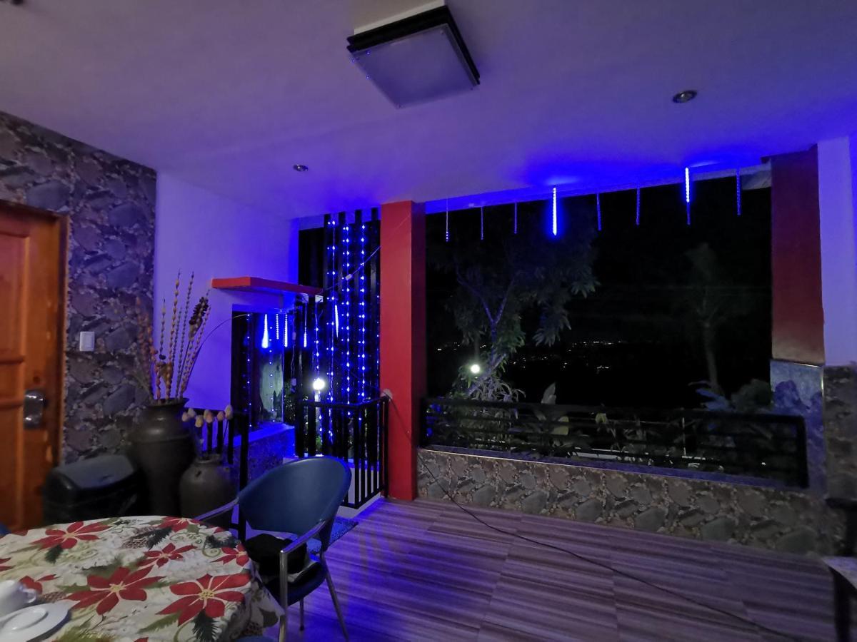 Country Bug Inn 따가이따이 외부 사진